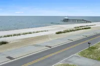 Beachfront cottage with pool perfect for families