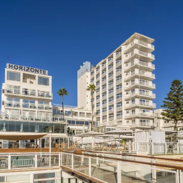 Hotel Amic Horizonte Hotels near Cala Major