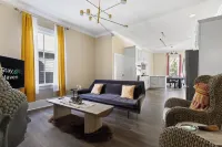 Artful 3BR King Beds in Historic District