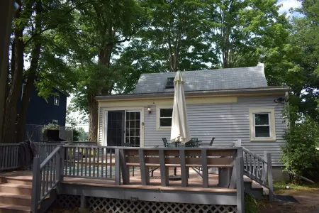 Updated Historic Cape overlooking the famous Winnisquam Sandbar