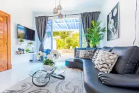 New Stylish 3BR Villa with Private Pool & Terrace