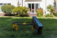 Five Minutes to Kancamagus Highway! Private & Spacious Family Home Sleeps 8! 콘웨이 호텔