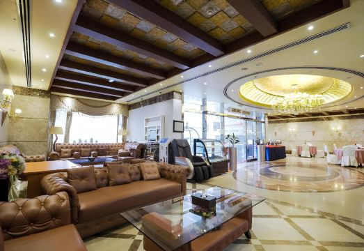 크리스탈 플라자 호텔 샤르자