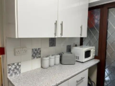 "The Eastbourne" Pet Friendly Seafront Apartment