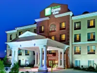 Holiday Inn Express & Suites Clinton Hotels in Clinton