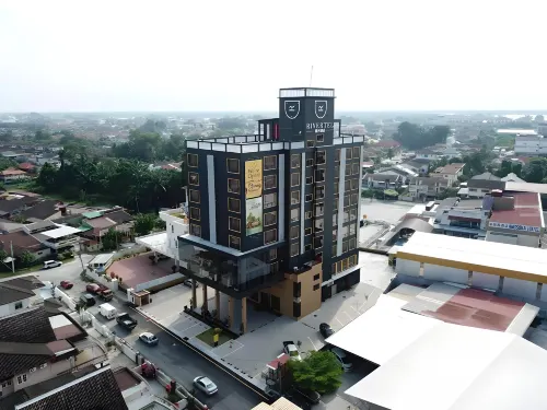 Rivertel Hotels in Hilir Perak