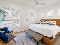 Rosemary Beach House:Newly Renovated 4 Bed, 3.5 Bath, Pets Allowed, Big Backyard