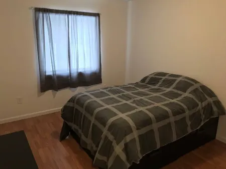 Roomy and Private Getaway for Families & Friends