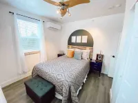 Modern Farmhouse With a Loft, Unbeatable Location