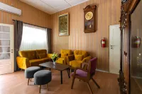 RedDoorz Syariah Near Titik Nol Yogyakarta Hotels in Ngampilan