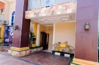 Golden Movida Hotel