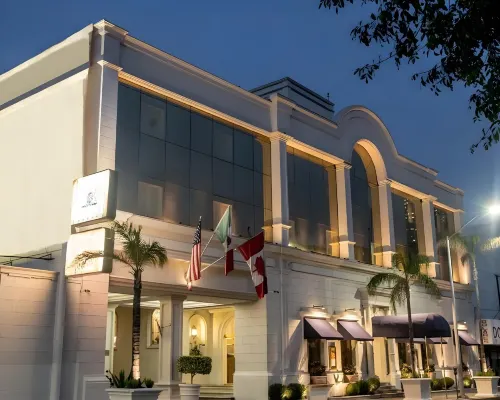 Plaza de Oro Hotels in Monterrey