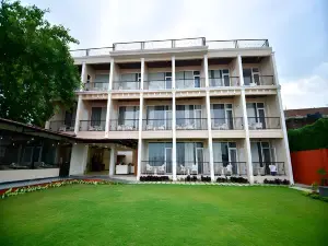 Hotel Aviral Ganga
