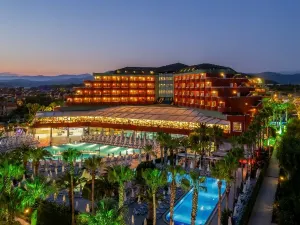 Delphin Deluxe Resort