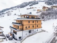Mountain Suite Nr 202