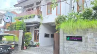 Rumah Kandjani By Makati Hotels in Depok