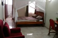 Temms Hotel Hotels in Seeta