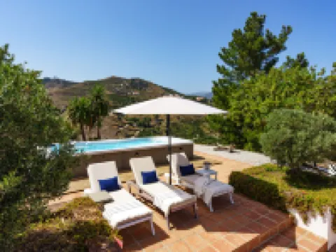 Camelia Blanca Hotels in Torrox