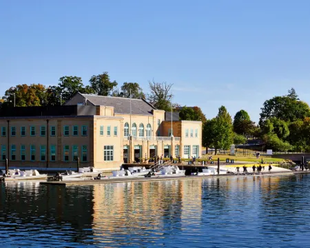 グラデュエート バイ ヒルトン アナポリス アナポリスのホテル