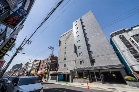 Centralperson Pyeongtaek Hotel
