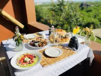 Buffalo Safari Lodge Hotels in Bunyaruguru