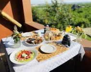 Buffalo Safari Lodge