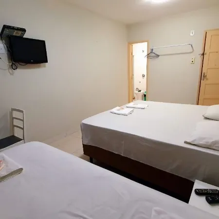 Copacabana Blue Hotel Отели рядом с достопримечательностью «Копакабана»