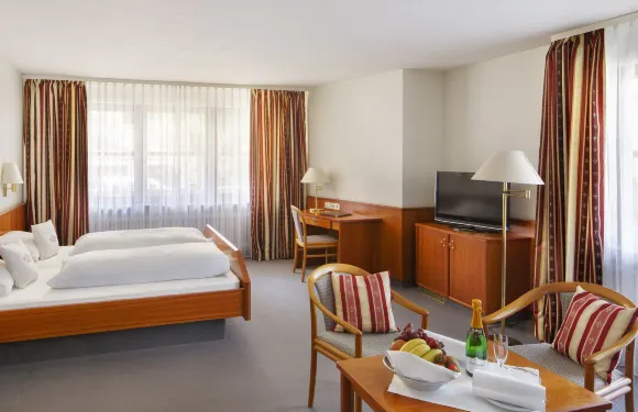 茵維特洛文弗賴堡酒店