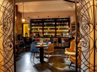 Armon Residence Hotels near High Synagogue