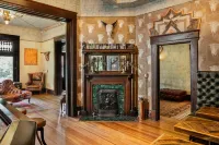 Urban Cowboy Hotels in Nashville