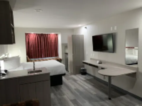 Microtel Inn & Suites by Wyndham Clarksville