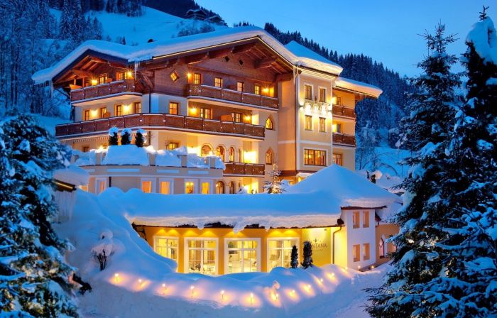 Apartment in Kleinarl Near Ski Slopes