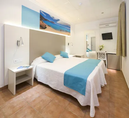 Hostal Adelino