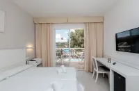 Club Hotel Aguamarina - Balcony