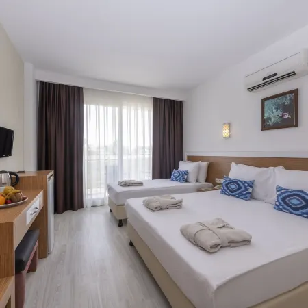 A Hotel Side Отели рядом с достопримечательностью «Озеро Титреенгёль»