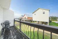 Come on Back 1 Block to Beach Access Hotels in Gulf Shores