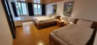 The Aarburg Hotel & Café Hotels near Neuhaus Manor Farm AG