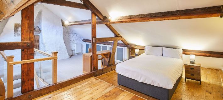 Host & Stay - the Duck Pond Hotels in Durham
