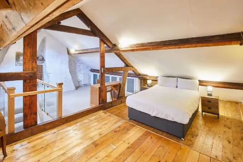 Host & Stay - the Duck Pond - balcony