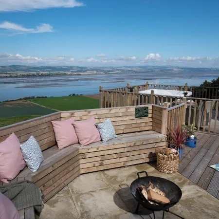 Seaview Cabin Sleeps 2 -Hot Tub - Parking