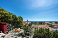 Casa Strelitzia by An Island Apart