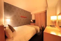 東京芝里士滿飯店