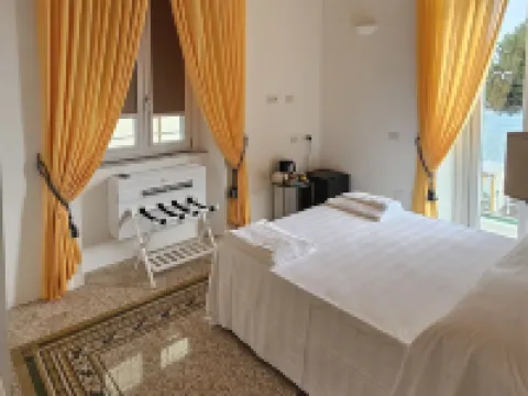 Galene - Beachfront in Costa d'Amalfi Hotels in Maiori