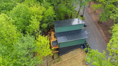2 Brand New Cabins for Family Retreat Các khách sạn ở Sevier County
