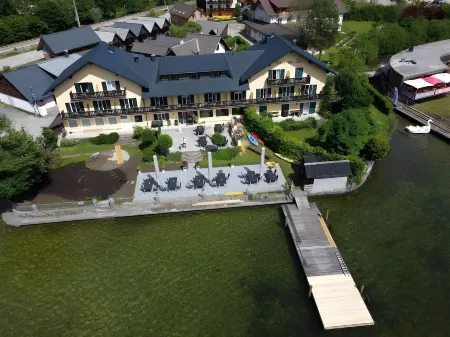 Hotel Haus am See Self Check-IN Отели в г. Обертраун