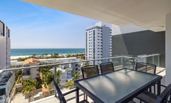Verve on Cotton Tree