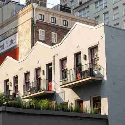 The Natchez Vacation Rentals Hotel Exterior