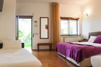Hotel Louro Hotels in Reguengo Grande