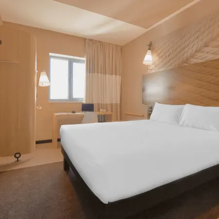 Ibis Aktobe