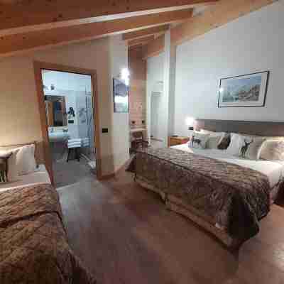 Hotel Astoria Rooms